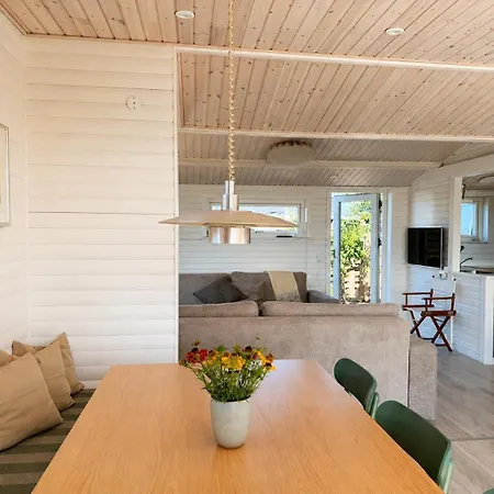 Holiday home Ro The House - Sea View & Beachfront Location *