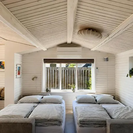 Holiday home Ro The House - Sea View & Beachfront Location